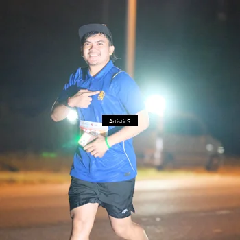 Runner Photo 4701983