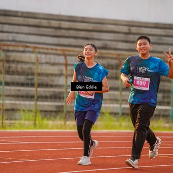 Runner Photo 4702002