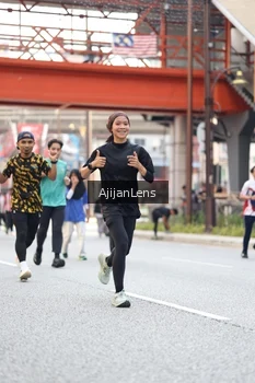 Runner Photo 4702031