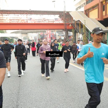 Runner Photo 4702174