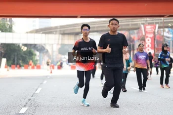 Runner Photo 4702200