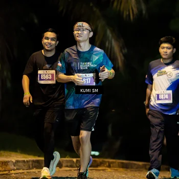 Runner Photo 4702215