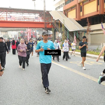 Runner Photo 4702217