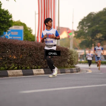 Runner Photo 4702218