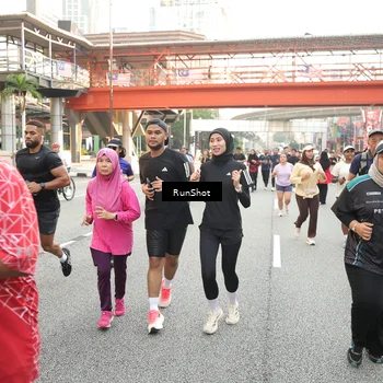 Runner Photo 4702230