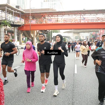 Runner Photo 4702315