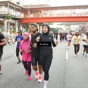 Runner Photo 4702316