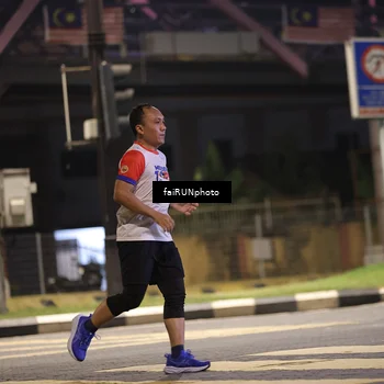Runner Photo 4702378