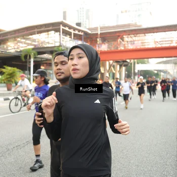 Runner Photo 4702382