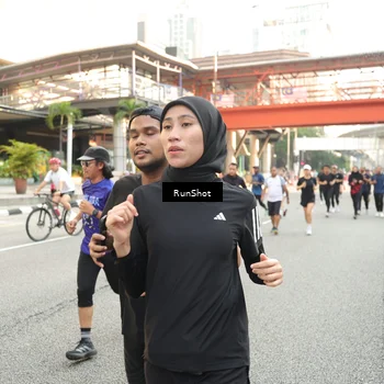 Runner Photo 4702388