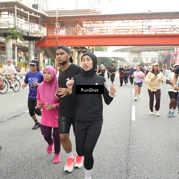 Runner Photo 4702395