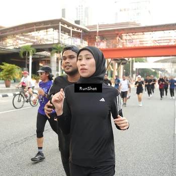 Runner Photo 4702425