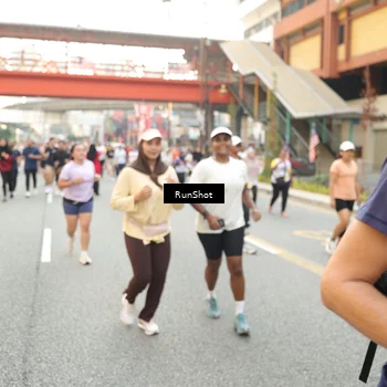 Runner Photo 4702474