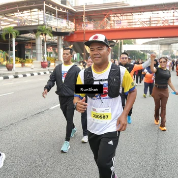 Runner Photo 4702484