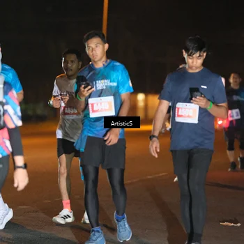 Runner Photo 4702498