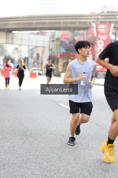 Runner Photo 4702503