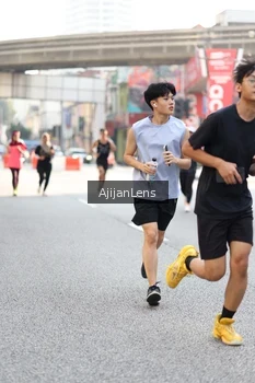Runner Photo 4702510