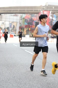 Runner Photo 4702513