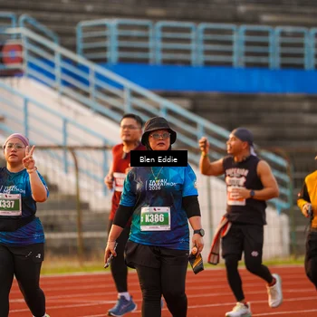 Runner Photo 4702576