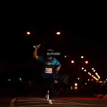 Runner Photo 4702592