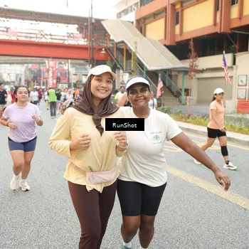 Runner Photo 4702602