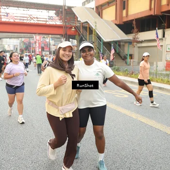 Runner Photo 4702611