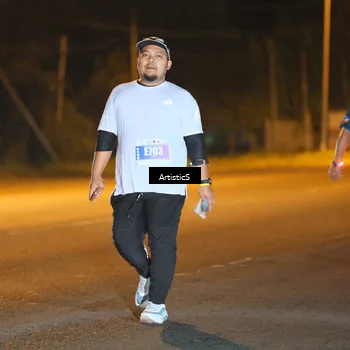 Runner Photo 4702649
