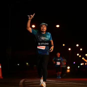 Runner Photo 4702656