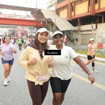 Runner Photo 4702690