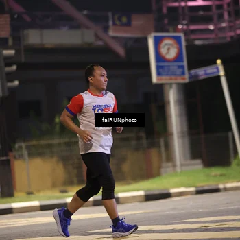 Runner Photo 4702694