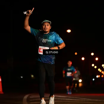 Runner Photo 4702700