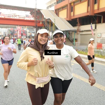 Runner Photo 4702702