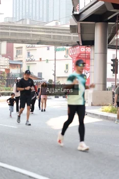 Runner Photo 4702705
