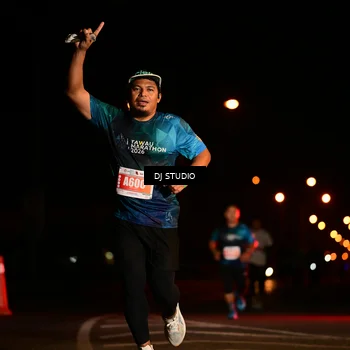 Runner Photo 4702715