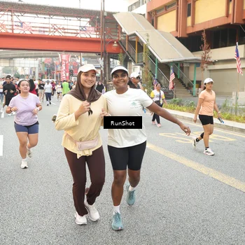 Runner Photo 4702740
