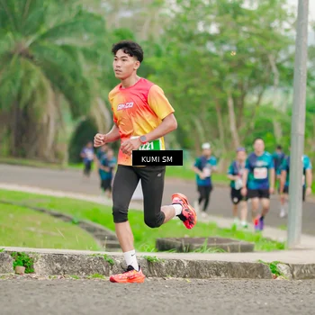 Runner Photo 4702752