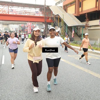 Runner Photo 4702853