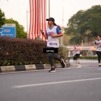 Runner Photo 4702897