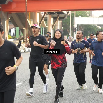 Runner Photo 4702936