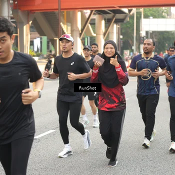 Runner Photo 4702981