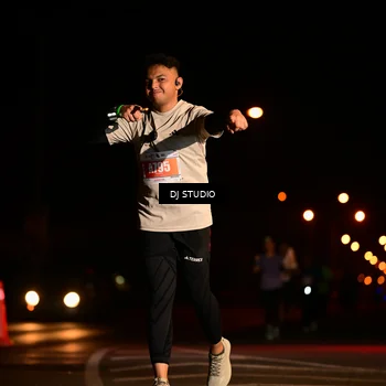 Runner Photo 4703034