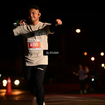 Runner Photo 4703108