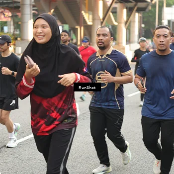 Runner Photo 4703141