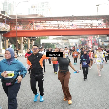 Runner Photo 4703148