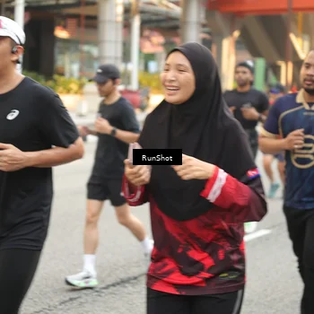Runner Photo 4703154