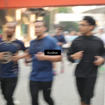 Runner Photo 4703160