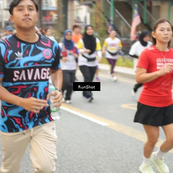 Runner Photo 4703172