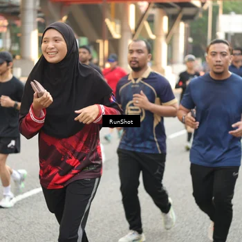 Runner Photo 4703177