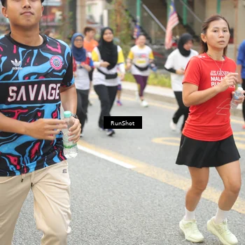 Runner Photo 4703184