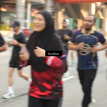 Runner Photo 4703193